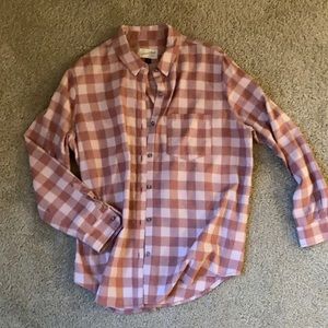 Universal Thread soft pink and white flannel